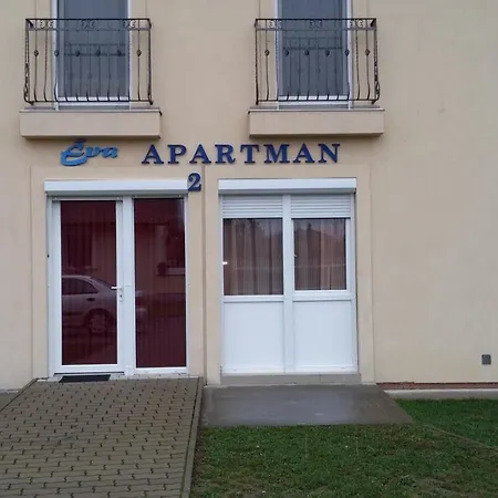 Eva Apartman Szigetvár Exterior photo