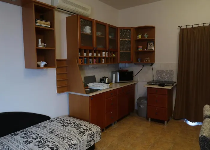 Eva Apartman